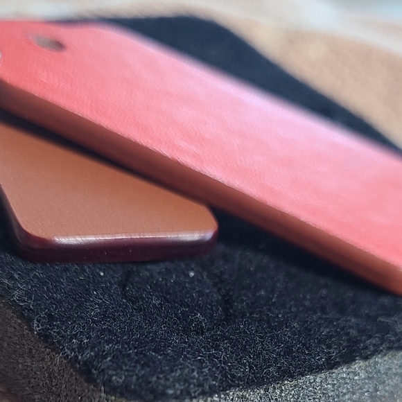 Coach Tags - Picture 3 of 6